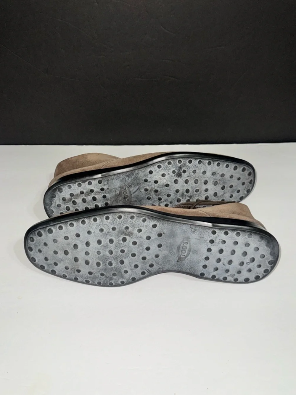 Tod's I Men’s I Suede I Chukka Boots in Taupe